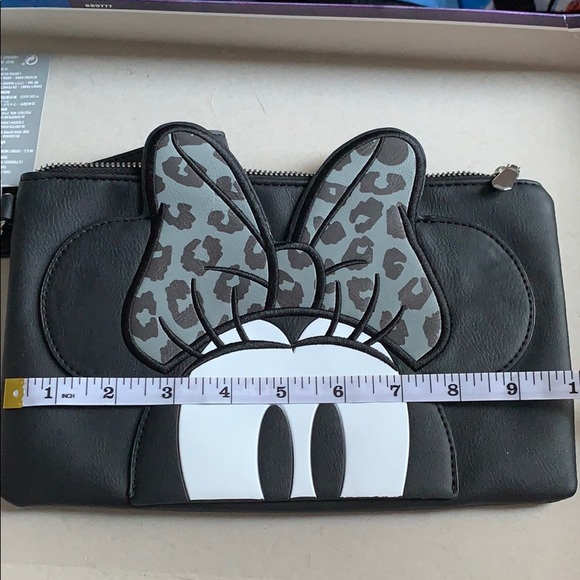 Minnie Mouse clutch wristlet - Picture 4 of 5